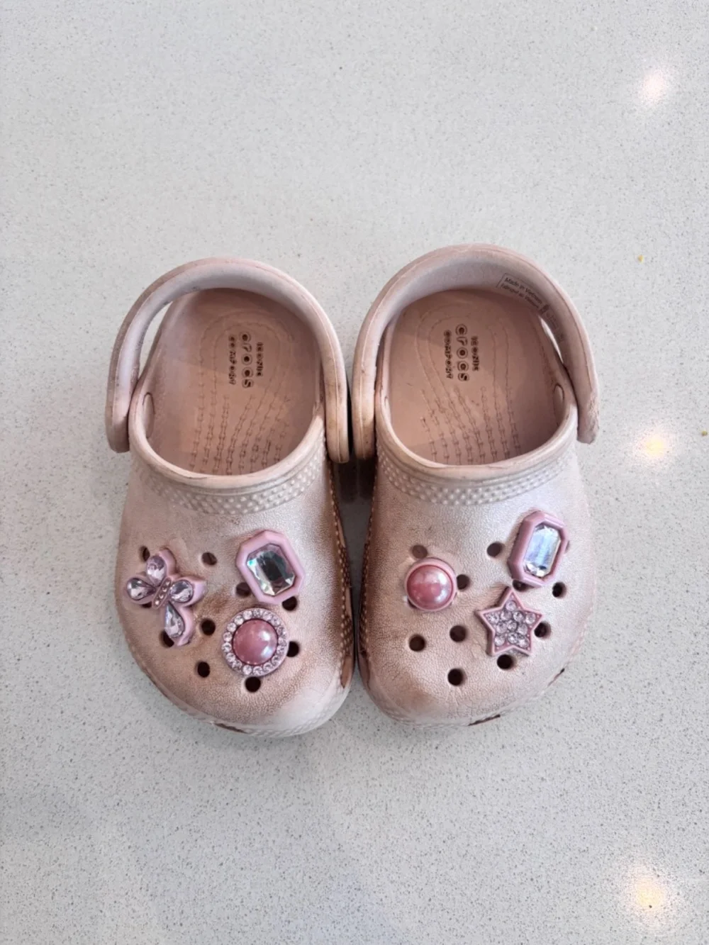 CROCS pink shoes T5 with added jewels. Great condition.